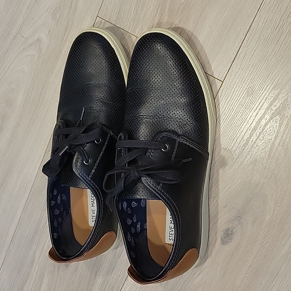 Steve Madden Casual Sneaker, Men's Size 11M.